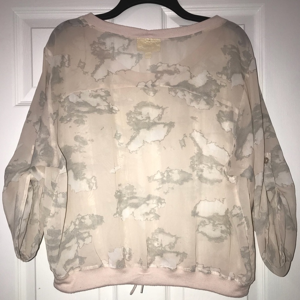 Blouse - Picture 2 of 2